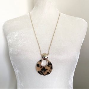 Ann Taylor Factory Tortoiseshell Pendant Necklace